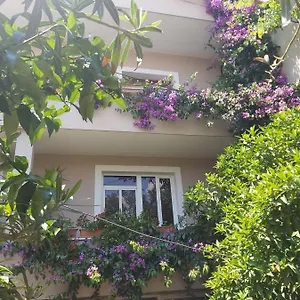 Flowers Apartamento